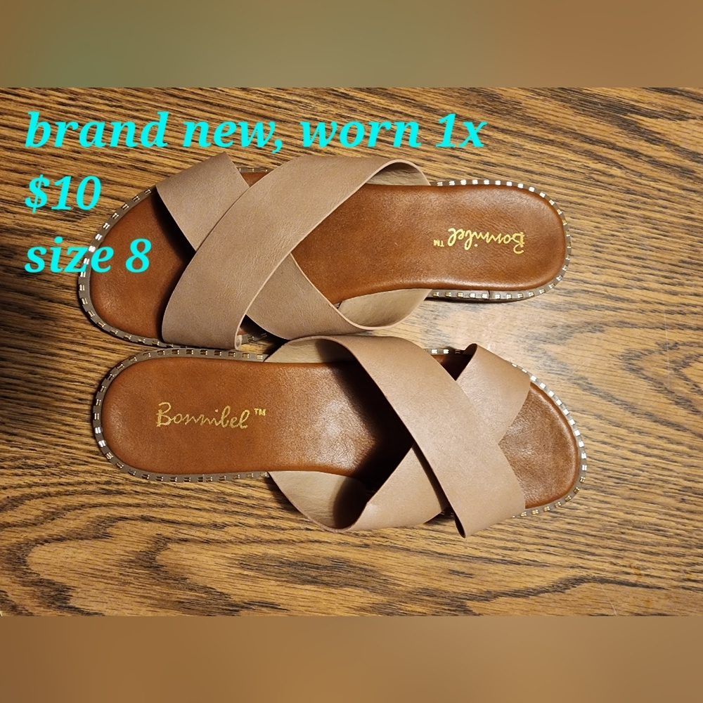 Shoe